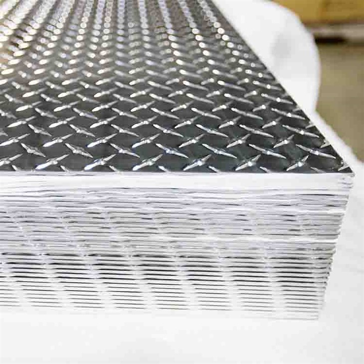 Plat Berlian Lembaran Aluminium 4x8